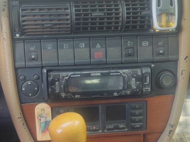 Бежевый Ауди 100, объемом двигателя 2.8 л и пробегом 423 тыс. км за 2700 $, фото 10 на Automoto.ua