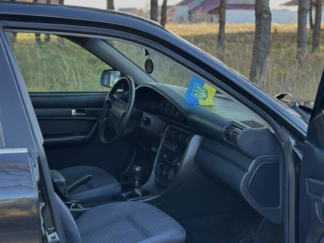 Черный Ауди 100, объемом двигателя 2.5 л и пробегом 575 тыс. км за 3200 $, фото 9 на Automoto.ua