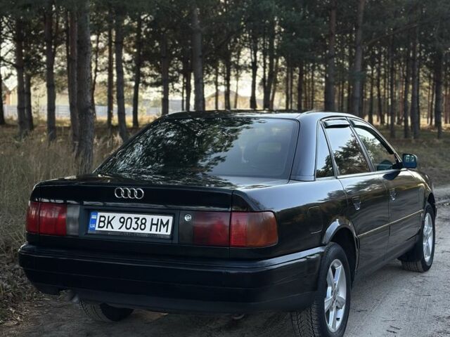 Черный Ауди 100, объемом двигателя 2.5 л и пробегом 575 тыс. км за 3200 $, фото 4 на Automoto.ua