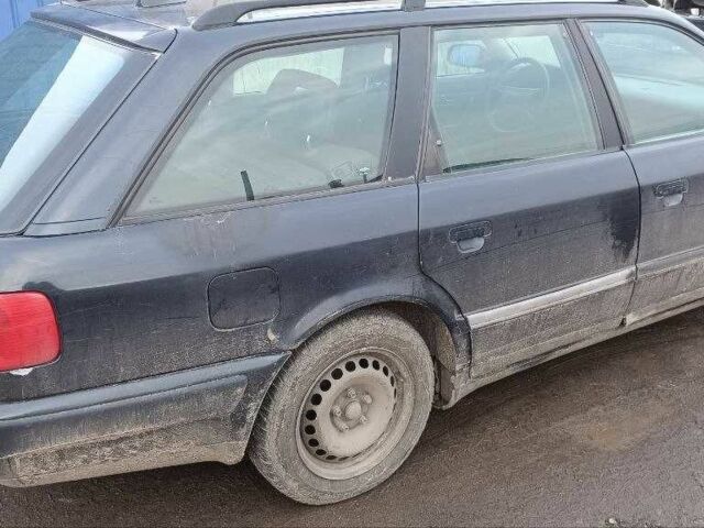 Черный Ауди 100, объемом двигателя 2.5 л и пробегом 300 тыс. км за 500 $, фото 6 на Automoto.ua