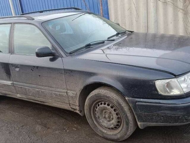 Черный Ауди 100, объемом двигателя 2.5 л и пробегом 300 тыс. км за 500 $, фото 5 на Automoto.ua