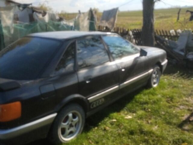 Черный Ауди 100, объемом двигателя 1.8 л и пробегом 2 тыс. км за 1000 $, фото 2 на Automoto.ua