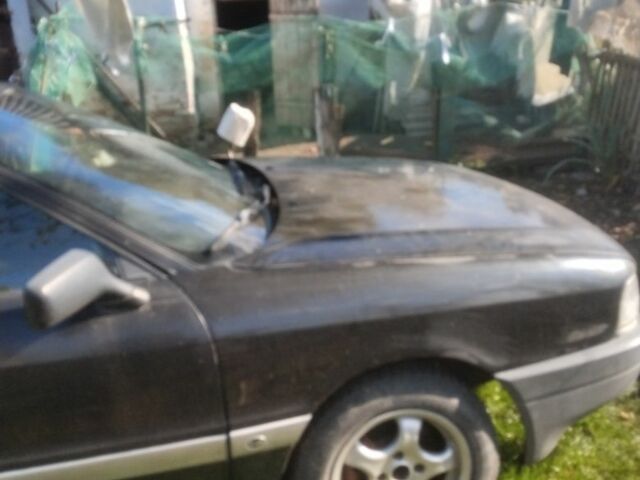 Черный Ауди 100, объемом двигателя 1.8 л и пробегом 2 тыс. км за 1000 $, фото 3 на Automoto.ua