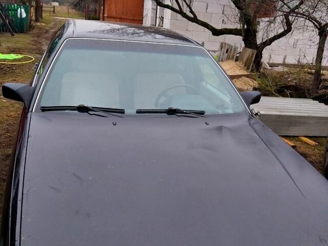 Черный Ауди 100, объемом двигателя 2.2 л и пробегом 185 тыс. км за 1100 $, фото 2 на Automoto.ua