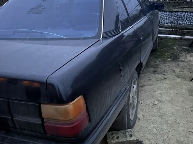 Черный Ауди 100, объемом двигателя 2.3 л и пробегом 100 тыс. км за 550 $, фото 3 на Automoto.ua