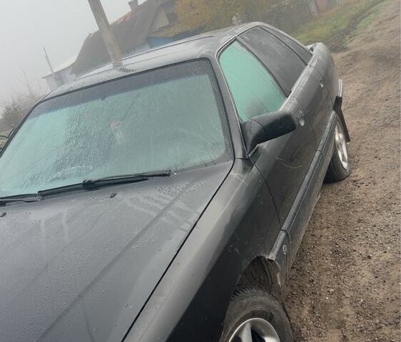 Черный Ауди 100, объемом двигателя 2 л и пробегом 540 тыс. км за 1800 $, фото 4 на Automoto.ua