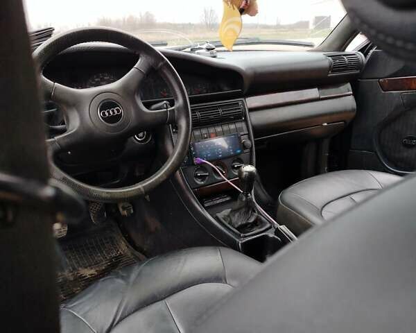 Черный Ауди 100, объемом двигателя 2.8 л и пробегом 325 тыс. км за 3000 $, фото 11 на Automoto.ua