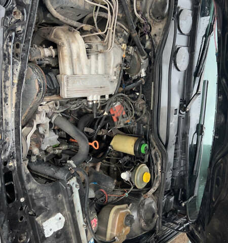 Чорний Ауді 100, об'ємом двигуна 1.98 л та пробігом 540 тис. км за 1550 $, фото 2 на Automoto.ua