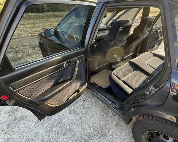 Черный Ауди 100, объемом двигателя 2.3 л и пробегом 326 тыс. км за 3500 $, фото 14 на Automoto.ua
