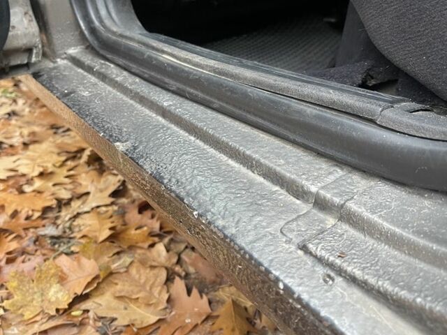 Черный Ауди 100, объемом двигателя 2.8 л и пробегом 496 тыс. км за 2500 $, фото 20 на Automoto.ua