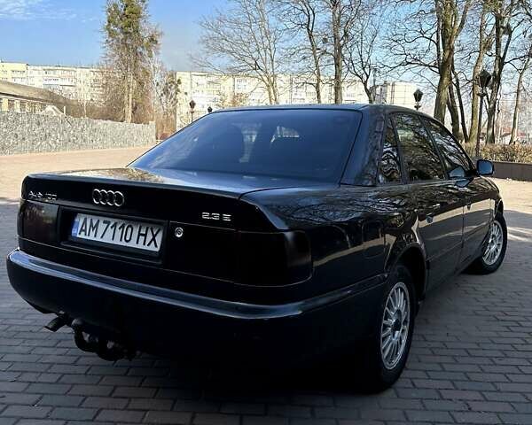 Черный Ауди 100, объемом двигателя 2.31 л и пробегом 305 тыс. км за 2600 $, фото 5 на Automoto.ua