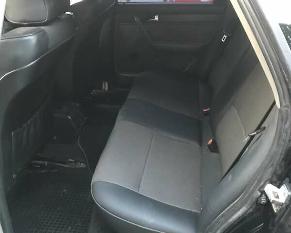 Чорний Ауді 100, об'ємом двигуна 2.3 л та пробігом 500 тис. км за 2500 $, фото 16 на Automoto.ua