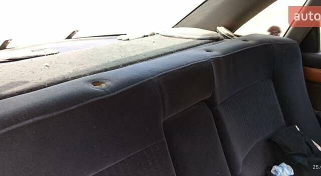 Черный Ауди 100, объемом двигателя 2.3 л и пробегом 230 тыс. км за 1300 $, фото 10 на Automoto.ua