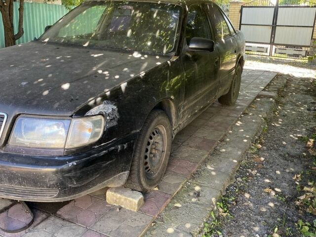 Черный Ауди 100, объемом двигателя 2.8 л и пробегом 420 тыс. км за 1215 $, фото 1 на Automoto.ua