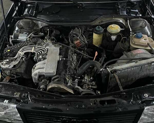 Черный Ауди 100, объемом двигателя 2.3 л и пробегом 390 тыс. км за 1800 $, фото 3 на Automoto.ua