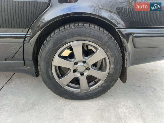 Черный Ауди 100, объемом двигателя 2.8 л и пробегом 470 тыс. км за 2350 $, фото 24 на Automoto.ua