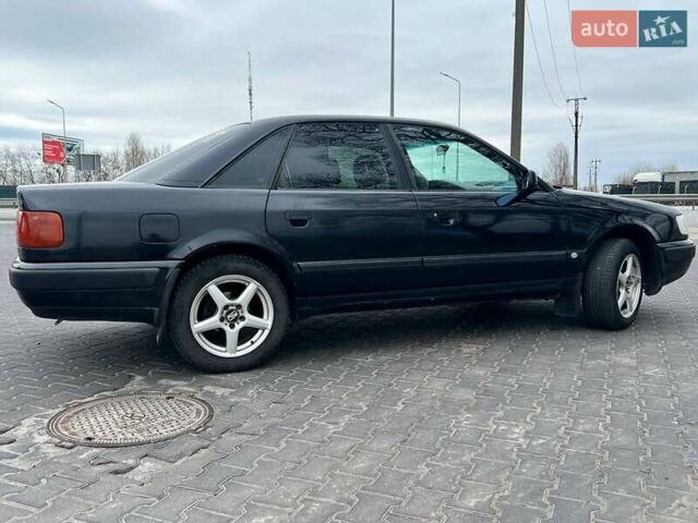 Черный Ауди 100, объемом двигателя 2.3 л и пробегом 220 тыс. км за 2400 $, фото 3 на Automoto.ua