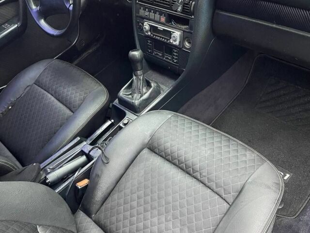 Ауди 100 1992 в Черновцах на Automoto.ua Черный Ауди 100, объемом двигателя 2.8 л и пробегом 30 тыс. км за 1300 $, фото 5 на Automoto.ua