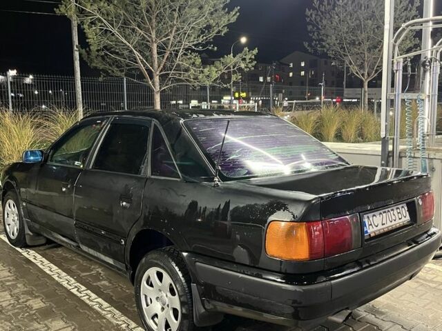 Чорний Ауді 100, об'ємом двигуна 2.3 л та пробігом 500 тис. км за 1299 $, фото 2 на Automoto.ua