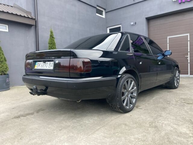 Черный Ауди 100, объемом двигателя 2.8 л и пробегом 604 тыс. км за 4000 $, фото 3 на Automoto.ua