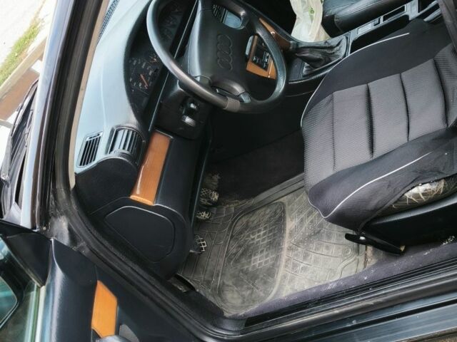 Черный Ауди 100, объемом двигателя 2.8 л и пробегом 354 тыс. км за 120000 $, фото 4 на Automoto.ua