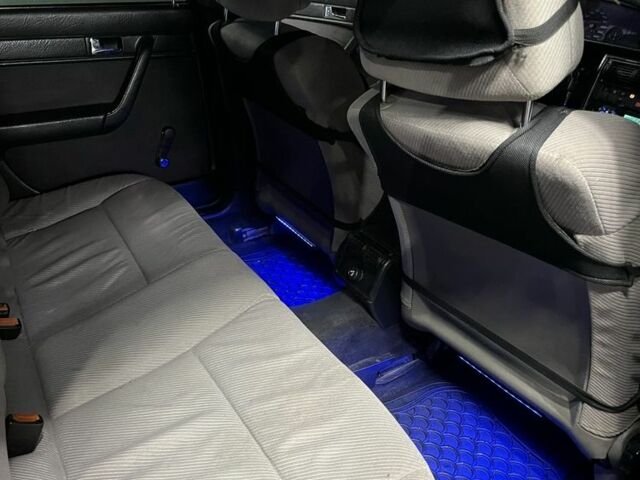 Чорний Ауді 100, об'ємом двигуна 2.3 л та пробігом 500 тис. км за 1299 $, фото 5 на Automoto.ua