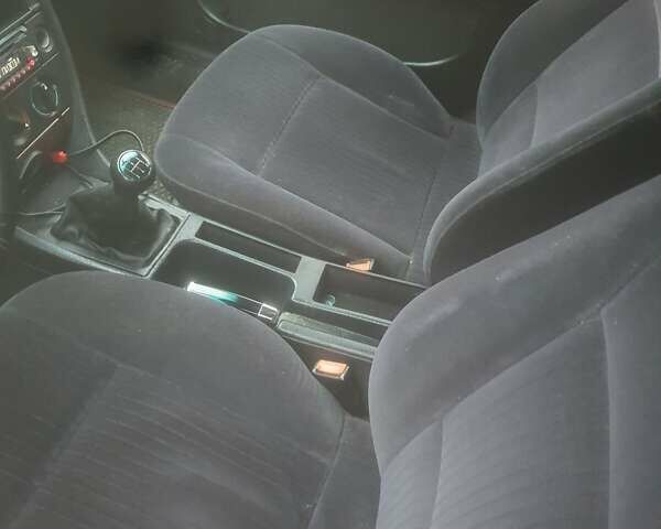 Чорний Ауді 100, об'ємом двигуна 2 л та пробігом 111 тис. км за 2750 $, фото 14 на Automoto.ua