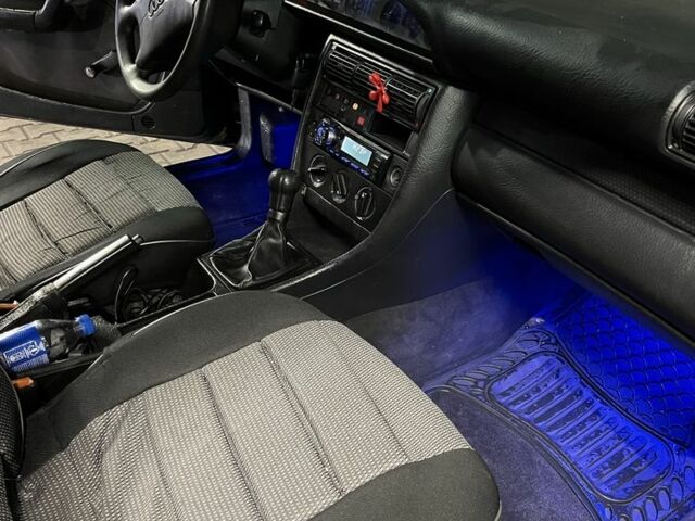 Чорний Ауді 100, об'ємом двигуна 2.3 л та пробігом 500 тис. км за 1299 $, фото 4 на Automoto.ua