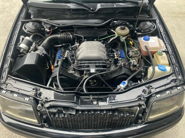 Черный Ауди 100, объемом двигателя 2.8 л и пробегом 604 тыс. км за 4000 $, фото 4 на Automoto.ua