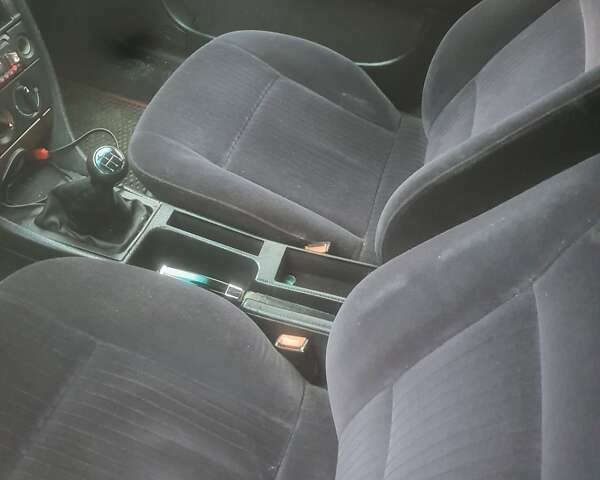 Чорний Ауді 100, об'ємом двигуна 2 л та пробігом 111 тис. км за 2750 $, фото 12 на Automoto.ua