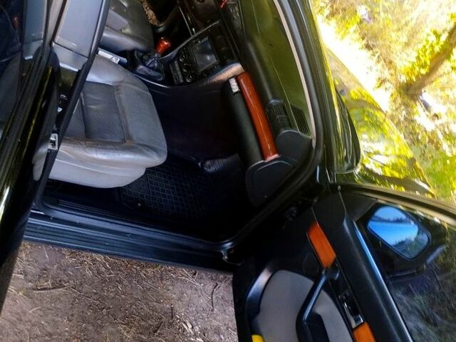 Черный Ауди 100, объемом двигателя 2.6 л и пробегом 248 тыс. км за 3700 $, фото 3 на Automoto.ua