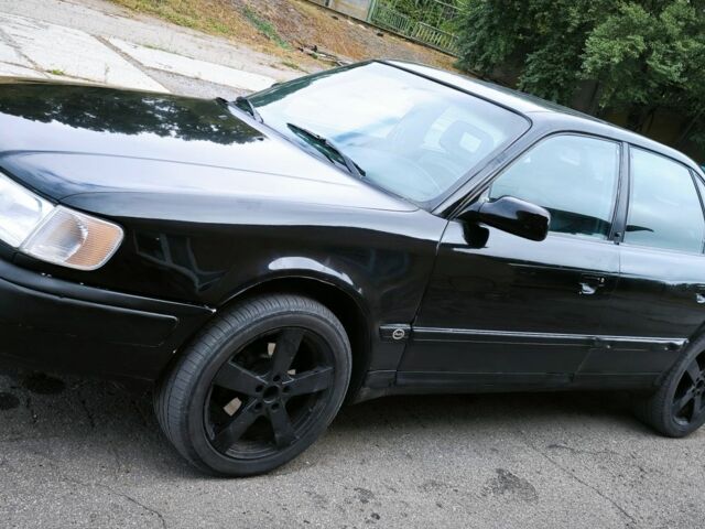 Черный Ауди 100, объемом двигателя 2.8 л и пробегом 354 тыс. км за 120000 $, фото 2 на Automoto.ua