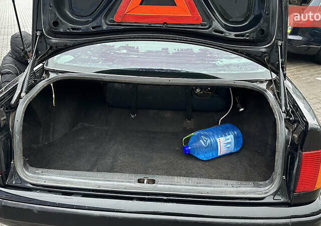 Черный Ауди 100, объемом двигателя 2.28 л и пробегом 550 тыс. км за 1390 $, фото 3 на Automoto.ua