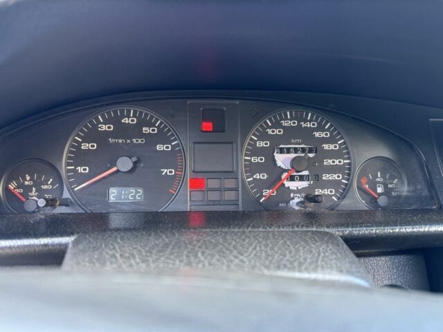 Чорний Ауді 100, об'ємом двигуна 2.3 л та пробігом 615 тис. км за 1300 $, фото 8 на Automoto.ua