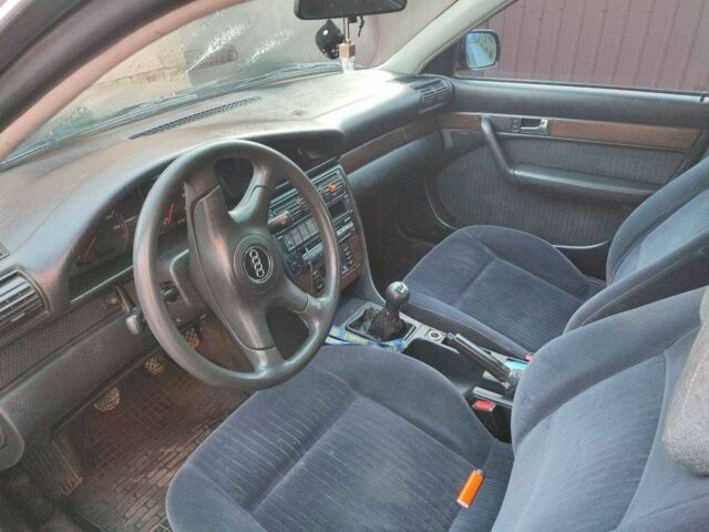 Черный Ауди 100, объемом двигателя 2.6 л и пробегом 400 тыс. км за 3100 $, фото 3 на Automoto.ua