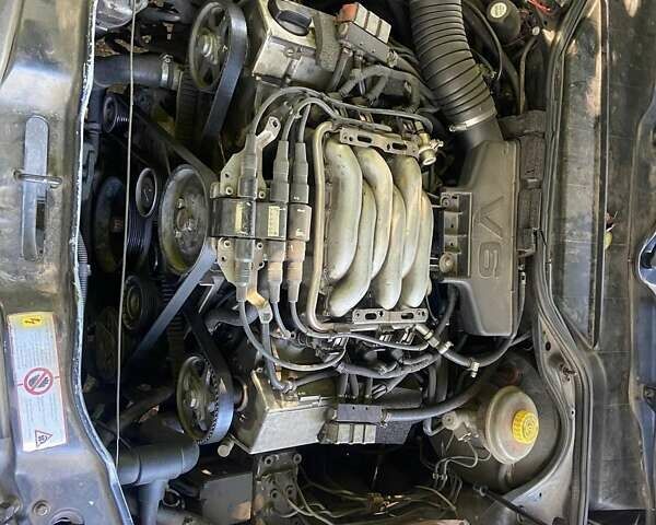 Черный Ауди 100, объемом двигателя 2.6 л и пробегом 400 тыс. км за 3000 $, фото 6 на Automoto.ua