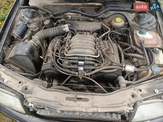 Черный Ауди 100, объемом двигателя 2.8 л и пробегом 400 тыс. км за 1700 $, фото 3 на Automoto.ua