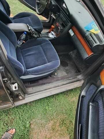 Черный Ауди 100, объемом двигателя 0 л и пробегом 413 тыс. км за 2600 $, фото 4 на Automoto.ua