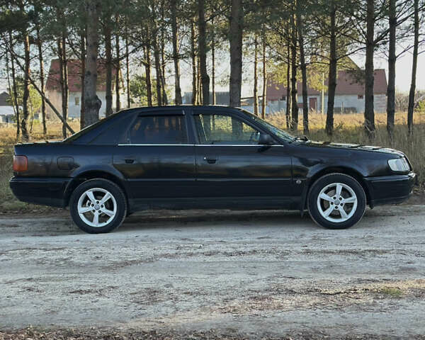 Черный Ауди 100, объемом двигателя 2.5 л и пробегом 575 тыс. км за 3200 $, фото 3 на Automoto.ua