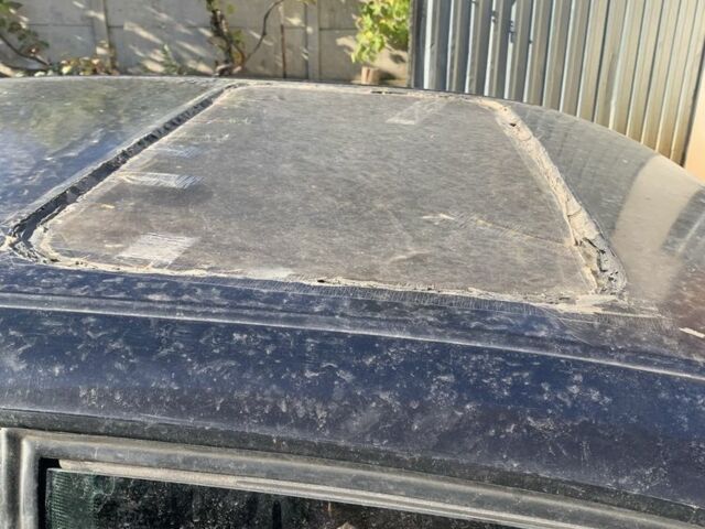 Черный Ауди 100, объемом двигателя 2.3 л и пробегом 258 тыс. км за 1500 $, фото 6 на Automoto.ua