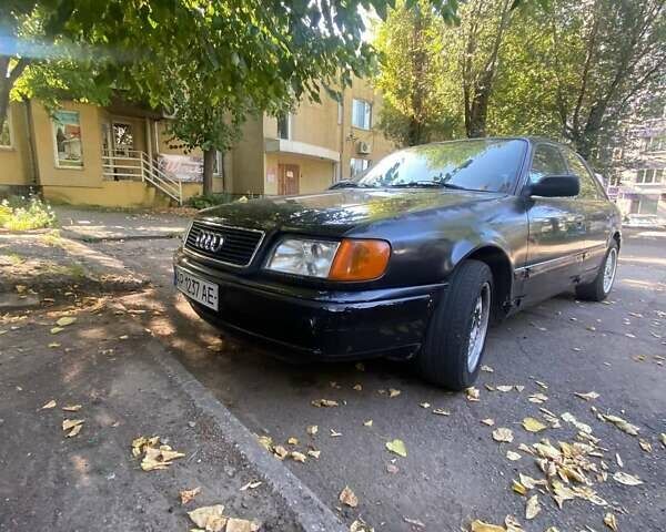 Черный Ауди 100, объемом двигателя 2.6 л и пробегом 400 тыс. км за 3000 $, фото 3 на Automoto.ua