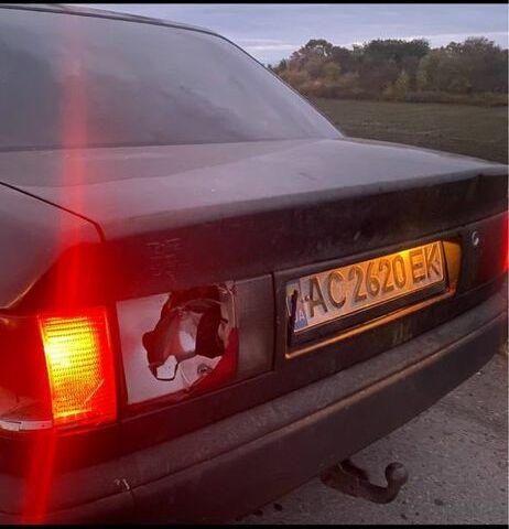 Черный Ауди 100, объемом двигателя 1.9 л и пробегом 3 тыс. км за 2000 $, фото 5 на Automoto.ua