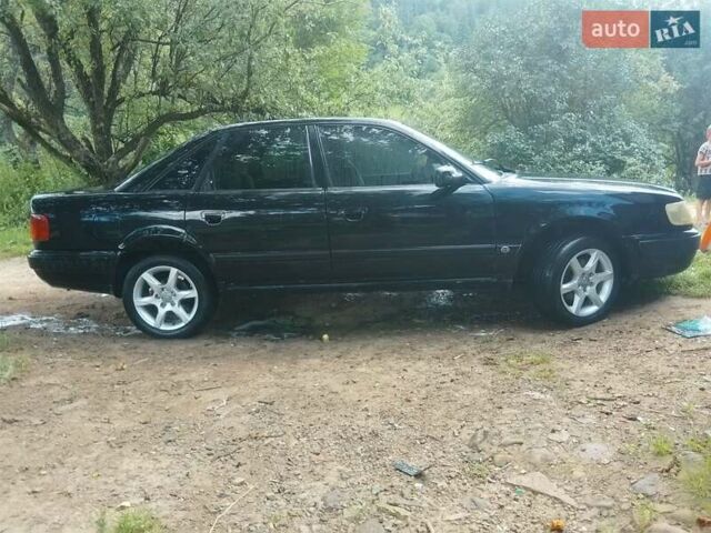 Черный Ауди 100, объемом двигателя 1.9 л и пробегом 350 тыс. км за 2400 $, фото 2 на Automoto.ua