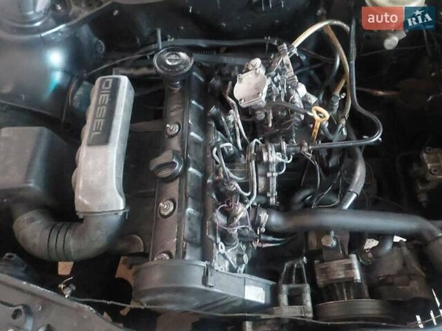 Черный Ауди 100, объемом двигателя 2.37 л и пробегом 400 тыс. км за 1650 $, фото 5 на Automoto.ua