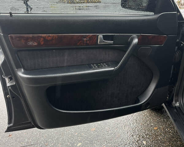 Черный Ауди 100, объемом двигателя 2.46 л и пробегом 332 тыс. км за 3000 $, фото 8 на Automoto.ua