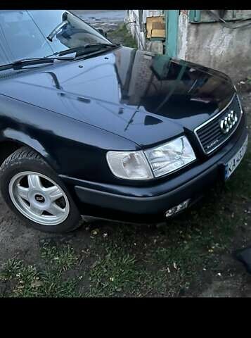 Черный Ауди 100, объемом двигателя 2.8 л и пробегом 378 тыс. км за 3000 $, фото 4 на Automoto.ua