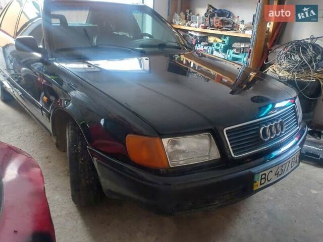 Черный Ауди 100, объемом двигателя 2.37 л и пробегом 400 тыс. км за 1650 $, фото 1 на Automoto.ua