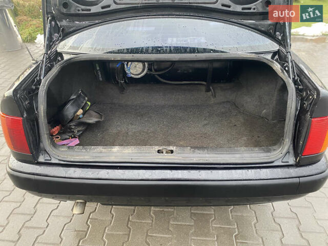 Черный Ауди 100, объемом двигателя 2.77 л и пробегом 360 тыс. км за 2300 $, фото 4 на Automoto.ua