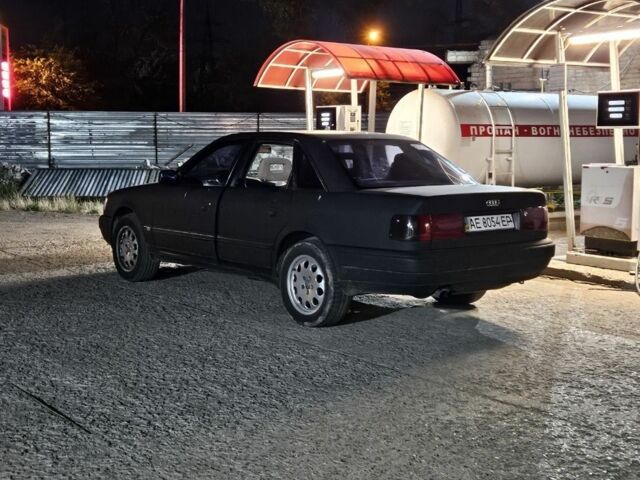 Черный Ауди 100, объемом двигателя 2.6 л и пробегом 154 тыс. км за 2600 $, фото 1 на Automoto.ua