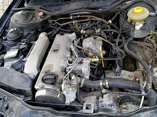 Черный Ауди 100, объемом двигателя 2.8 л и пробегом 450 тыс. км за 2500 $, фото 1 на Automoto.ua